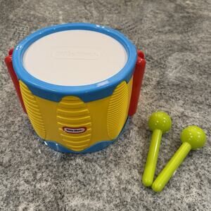 Fun - Little Tikes - LITTLE RHYTHM MAKER Blue & Yellow Drum w/ Green Drumsticks